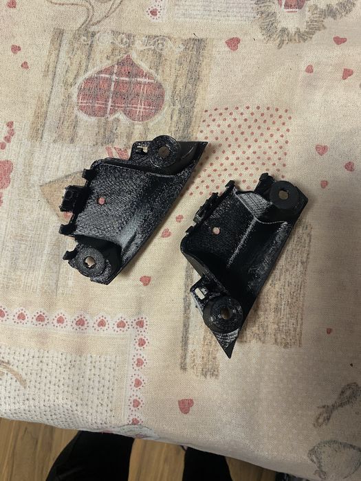 дръжки за корите на вратите пежо 107 ситроен ц1 тойота айго