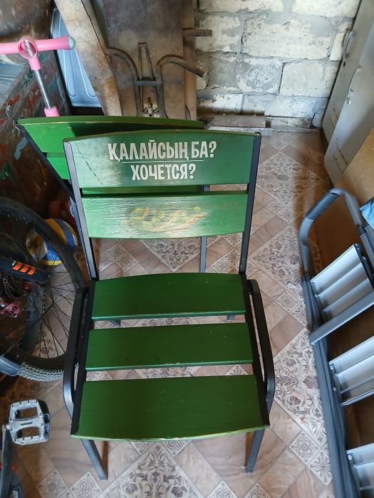 Продам стол са стульями