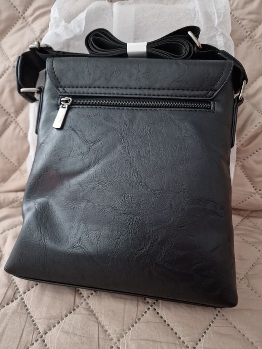 Мъжка Чанта от естествета кожа