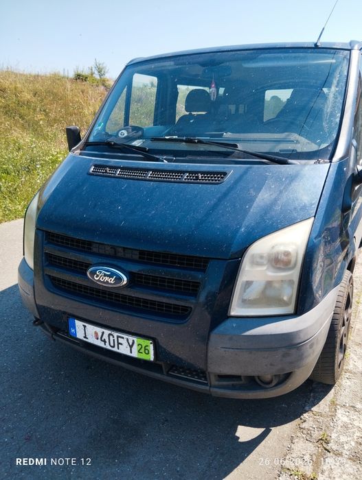 Vând sau schimb transit trend  9 locuri 140 cai