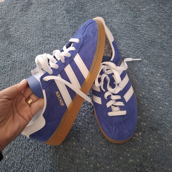 Papuci adidas marimea 41 uk 7
