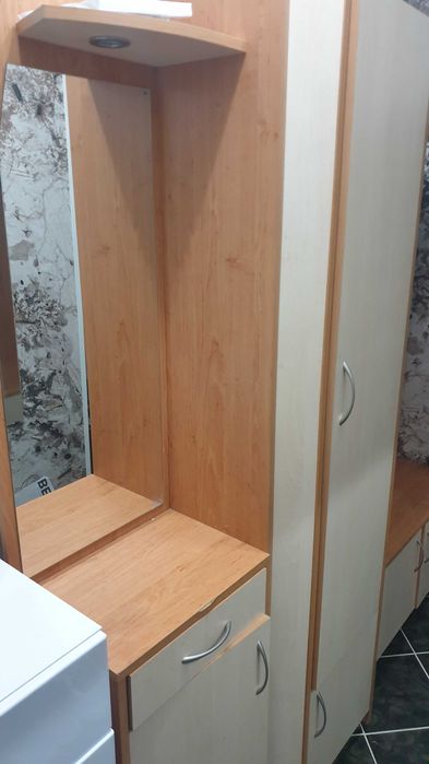 Голямо Портманто за коридор (антре), гардероб, обувки, шкаф, огледало