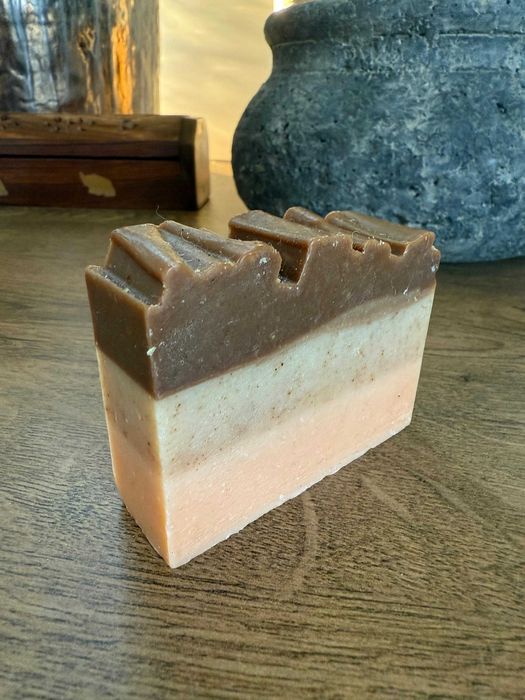 Săpunuri organice din plante și pachet cadou gratuit