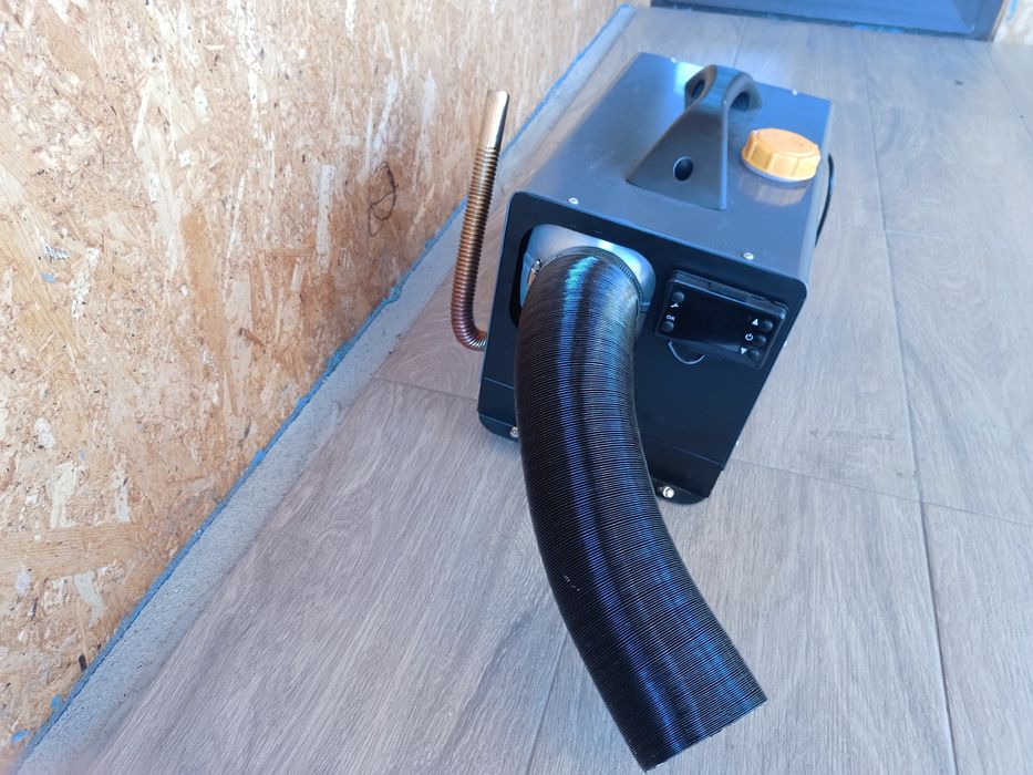 Vând soba pe motorină 12kw