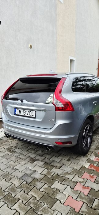 Volvo XC60 D4 2015 R-design