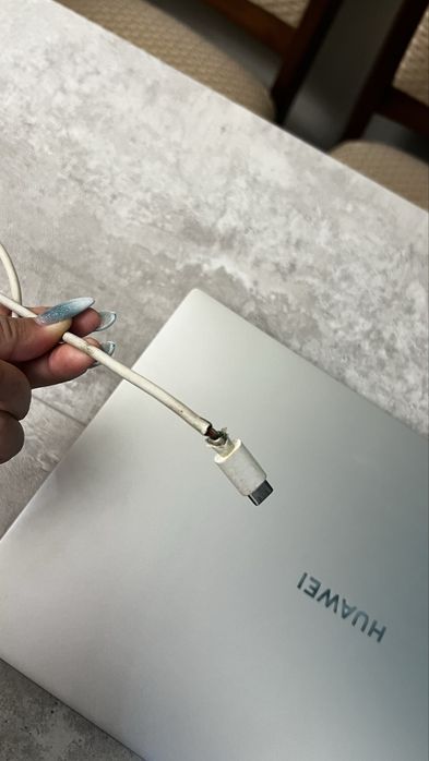 Huawei MateBook D14 — i5 / 8 ГБ / SSD 512 ГБ