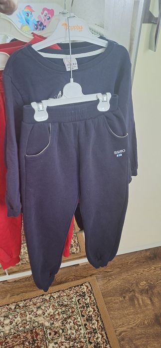 Продам костюм на девочку Турция