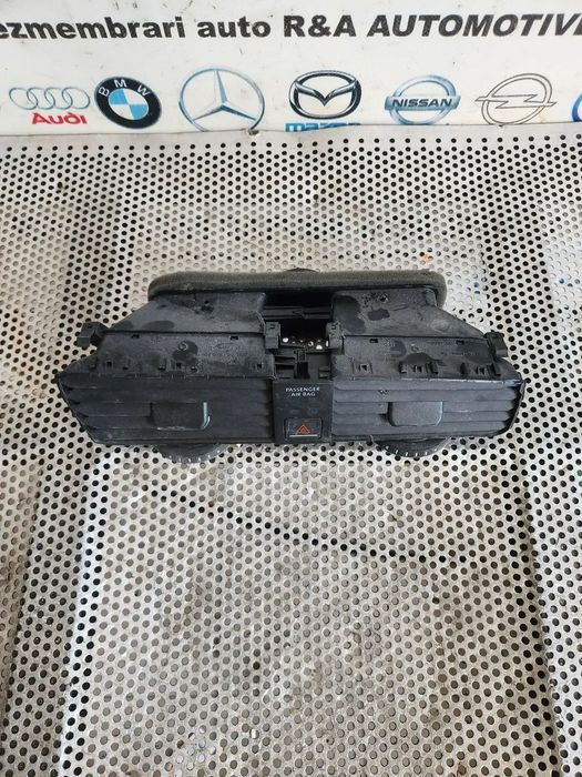 Grile Grila Ventilatie Centrala Bord Vw Golf 7 VII Cod 5GG