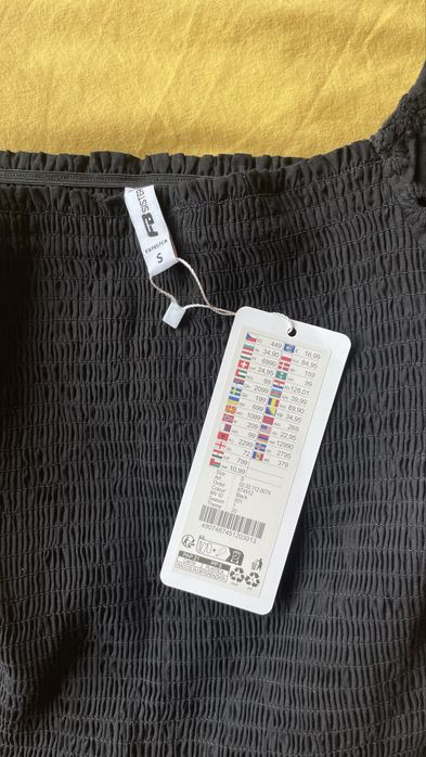 Черна блуза с дълъг ръкав (нова)