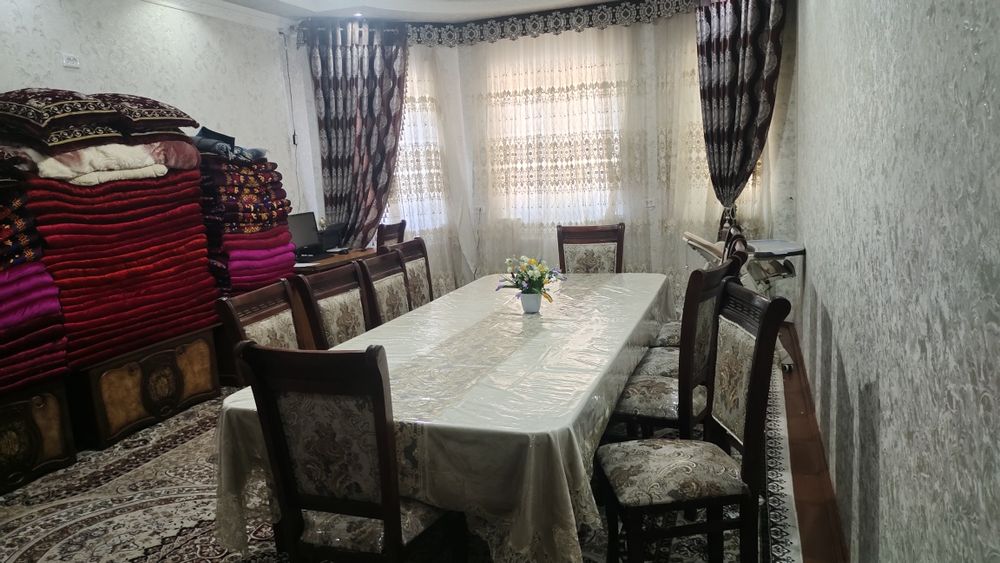 6 xonali uy sotiladi, foodsity bozori yaqinida, 6 sotox