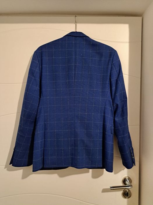Costume de ocazie în stare excelentă mărimea 48-50