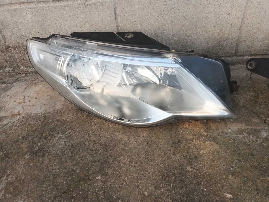 ляв и десен фар за фолксваген пасат цц VOLKSWAGEN PASSAT CC