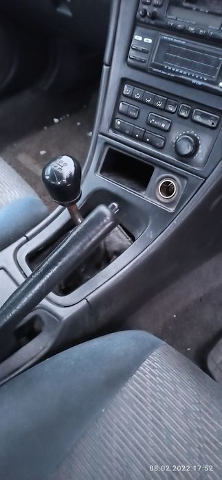 Продам Тойота Карина ед