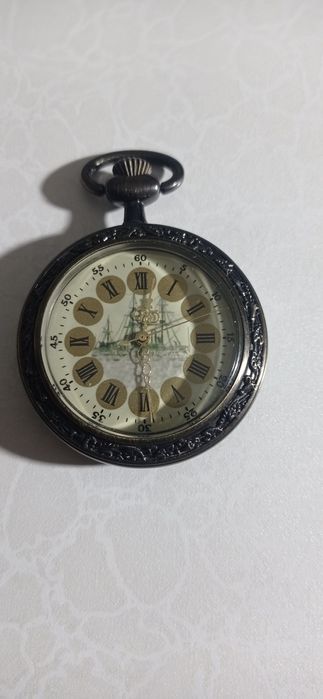 Предлагам джобни механични часовници