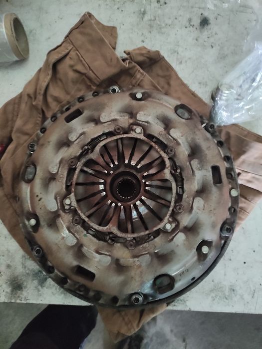 Демпферен маховик за Citroen 2.0hdi