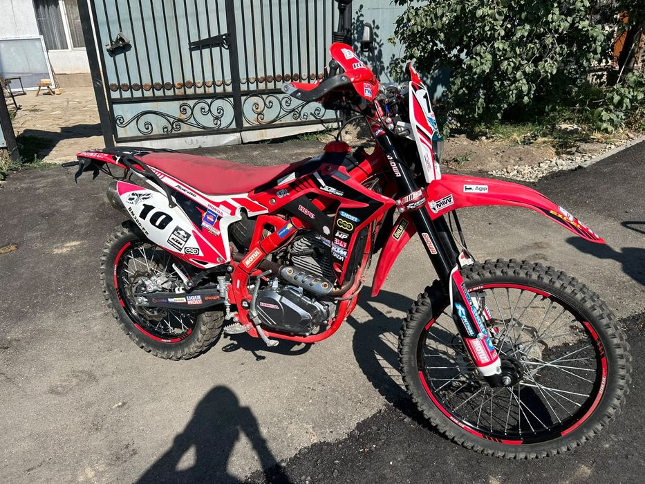 Эндуро мотоцикл Bek moto
