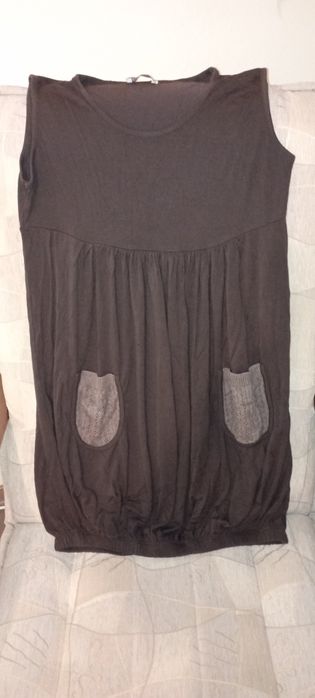 Vând haine pentru gravide!