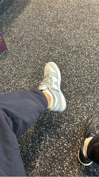 Nike dunk low gray fog