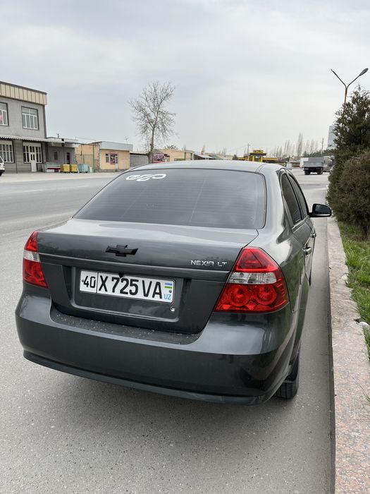 Нексия 3 сотилади