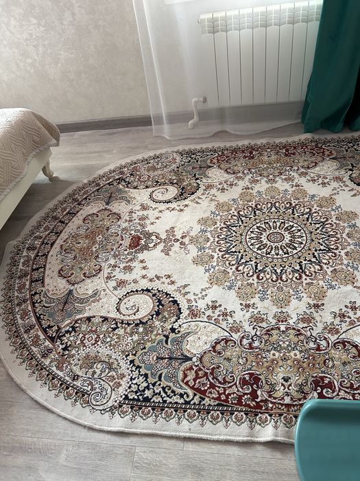 Продам ковер шелк