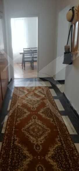 Дава се под наем Тристаен апартамент в Пловдив, Център - 90 кв.м за 448.8 € - Снимка #2