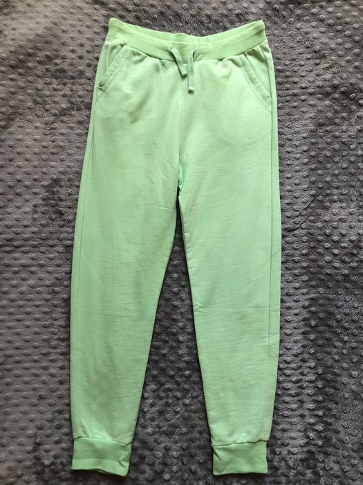 Одежда б/у на мальчика 9 лет