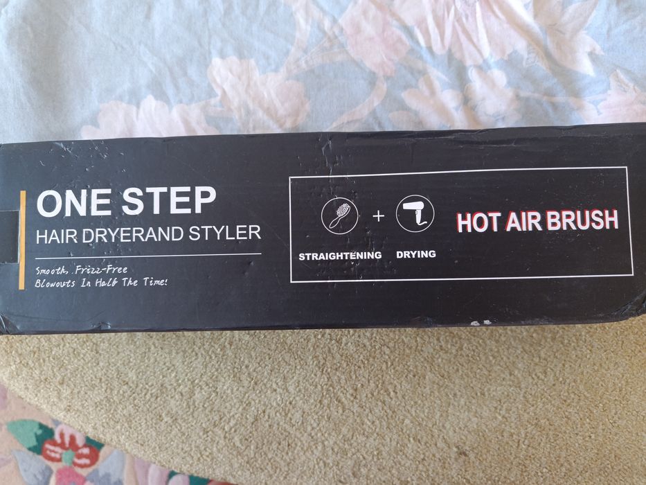 Продам фен расческа!