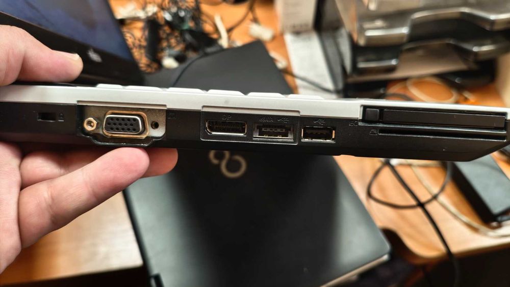 ЛАПТОП Fujitsu LIFEBOOK S751, i5, 256 SSD, IPS