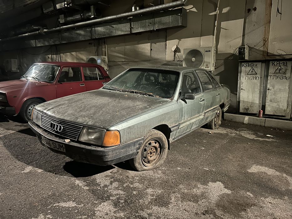 Audi 100 Ауди 100