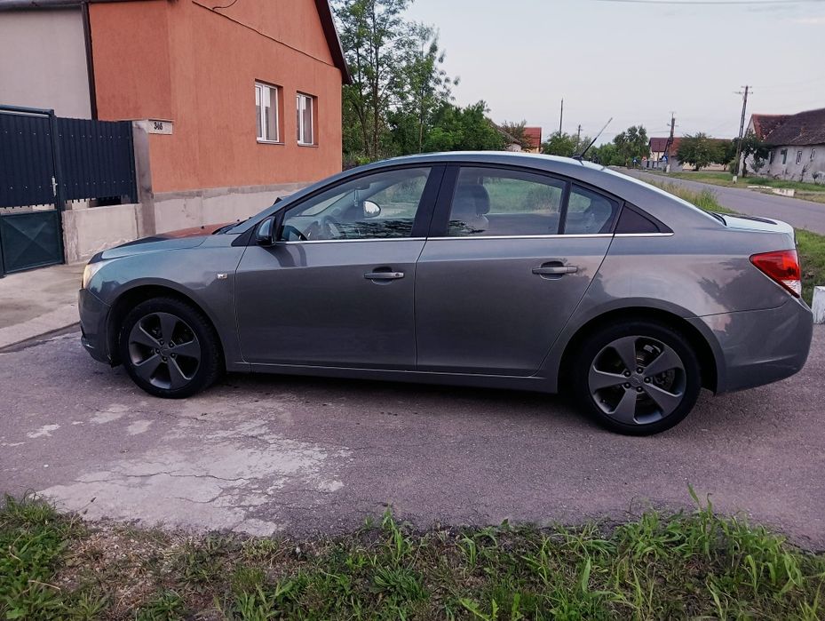 CHEVROLET Cruze 2010 — imagine 4