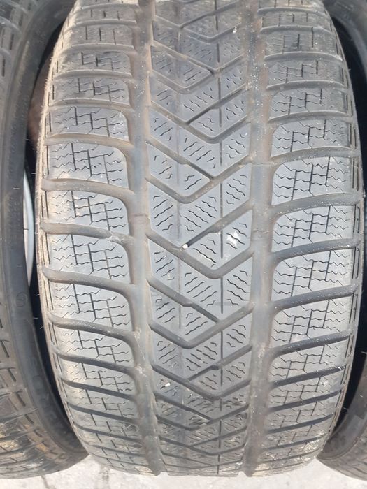 Гуми зимни-20цола-255/30-1бр.-70€-."PIRELLI "