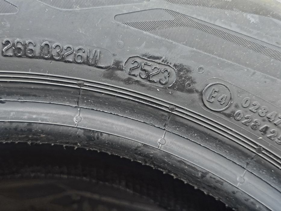 Vand 4 anvelope vara Continental