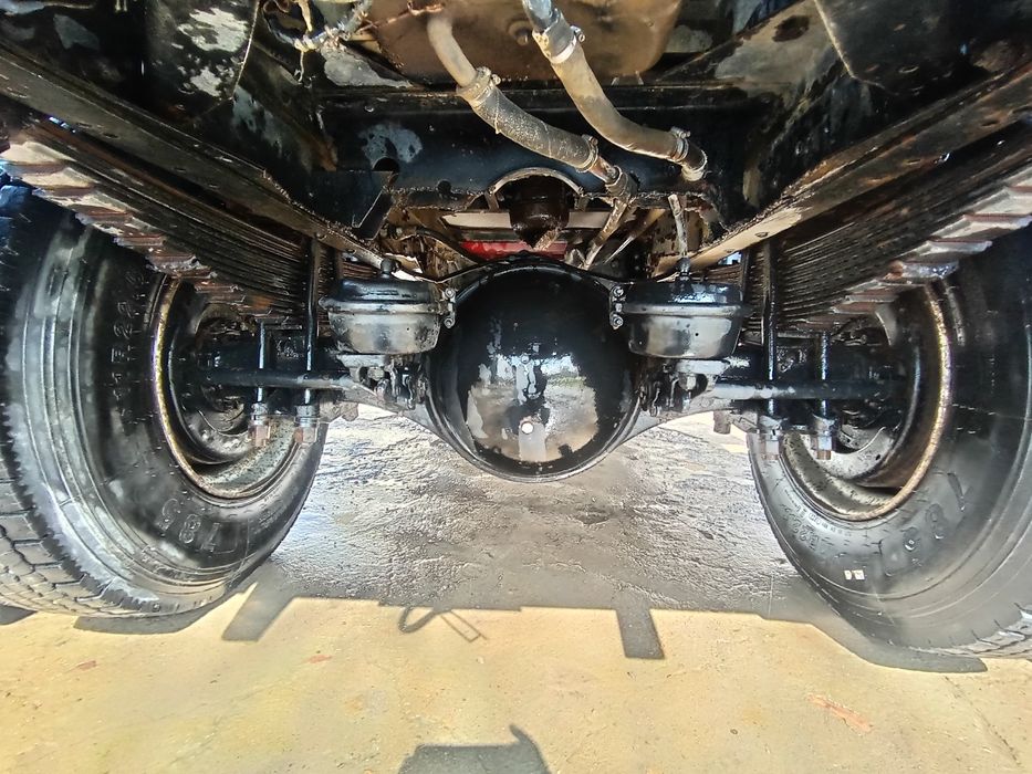 Самасвал йили 1977