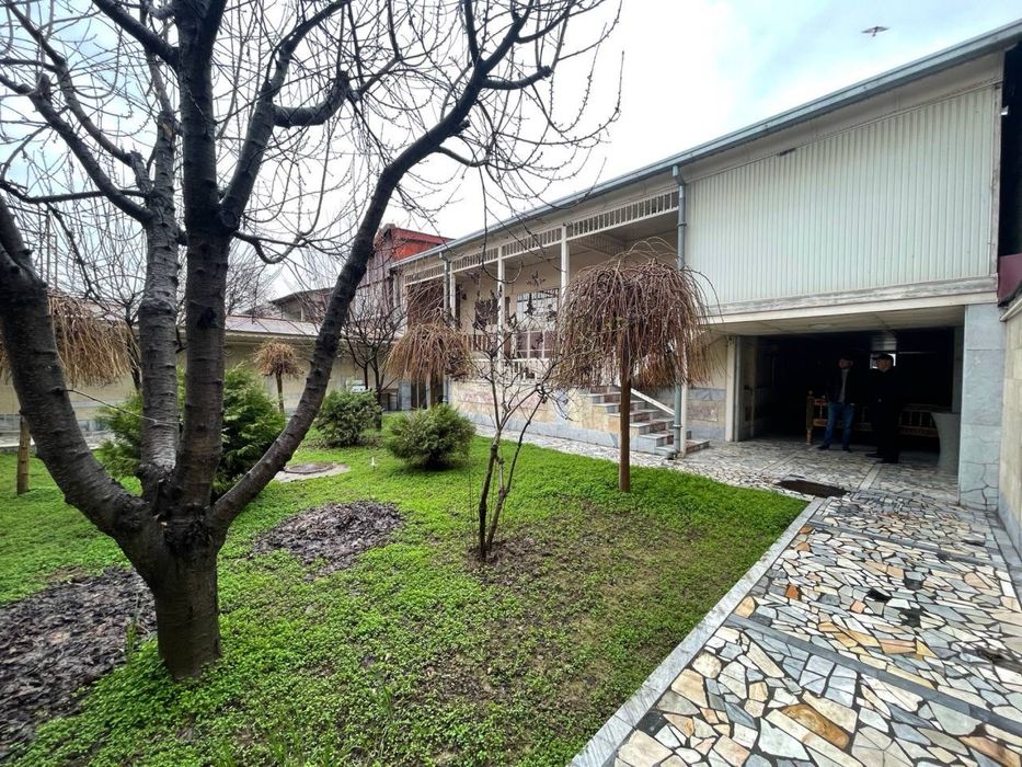 Продаётся дом 4 сотки Янабад