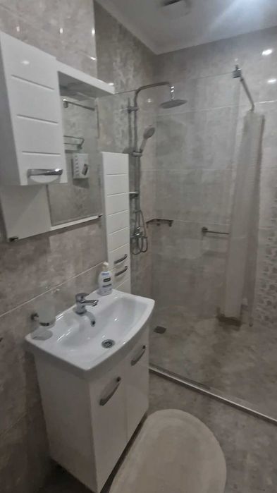 Дава се под наем Двустаен апартамент в Пловдив, Христо Смирненски - 68 кв.м за 398.82 € - Снимка #8