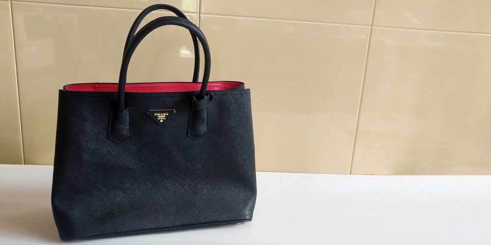 Дамска чанта PRADA ПРАДА black & red.
