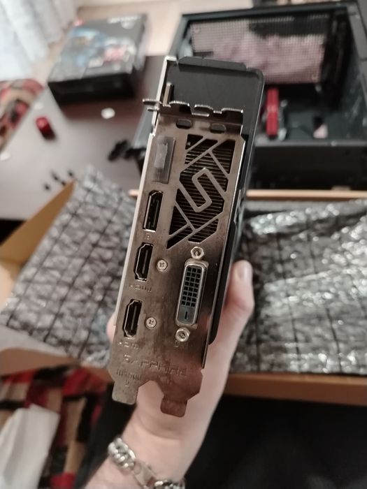 Комбо- дъно, процесор+охладител, рам, видео карта и ssd