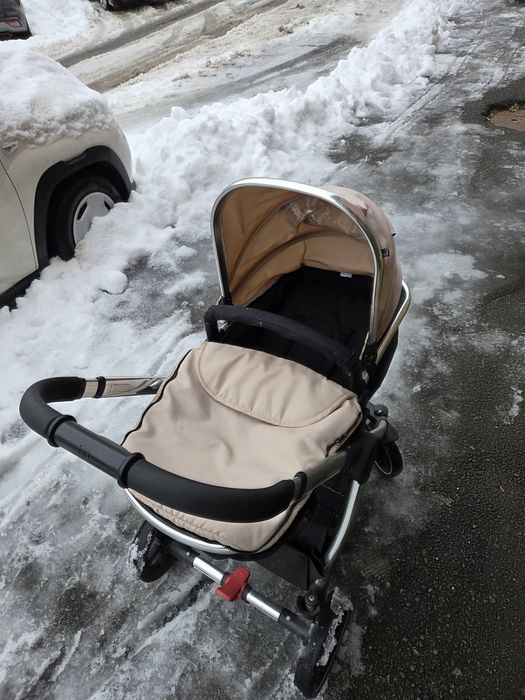 Carucior Mothercare 3 in 1 ca nou