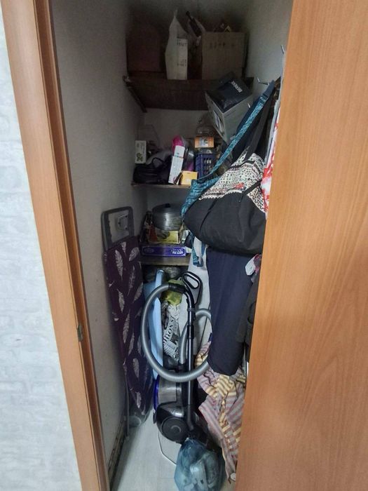 Продается 2 комн квартира