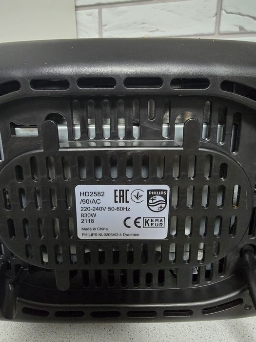 Продам тостер "PHILIPS".