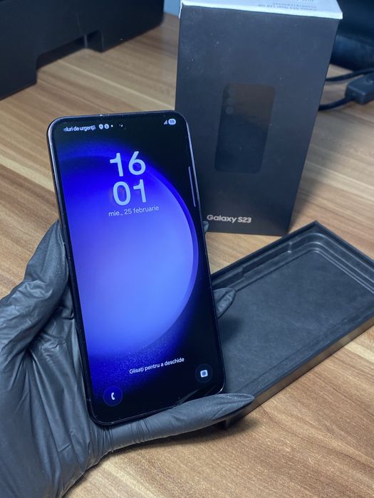 Samsung Galaxy s23• 128 GB • Phantom Black