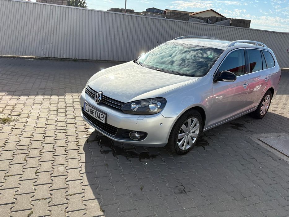 Se vinde vw golf VI 2011