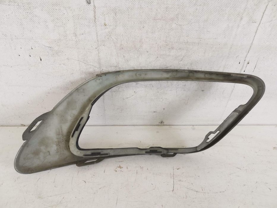 Рено Флуенс / Renault Fluence 1 [фейслифт] Оригинална рамка за лява фа