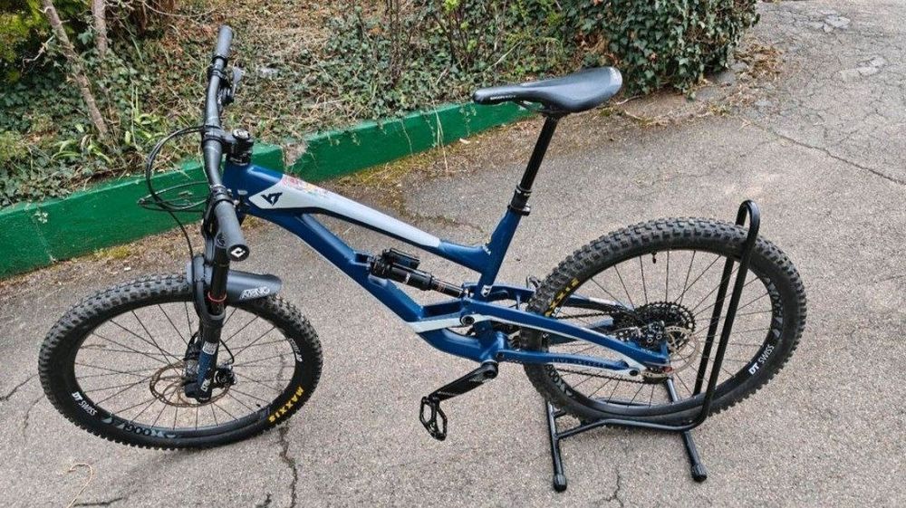 YT Capra  XL , 2020 27.5 Live Uncaged, Enduro ,Мекица