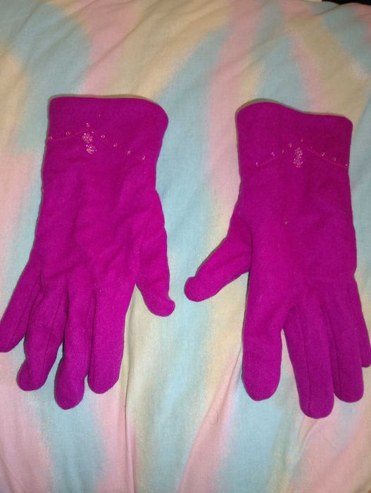 Дамски зимни ръкавици