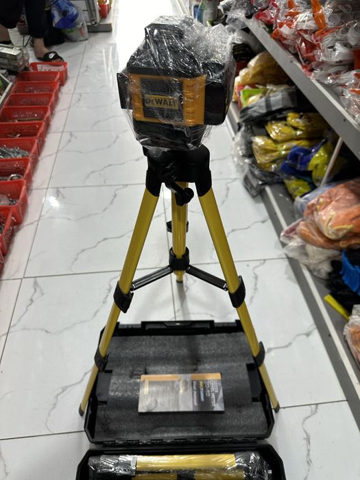 Лазерный уровен 4D . 360G  набор