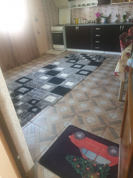 Tencuiala decorativa,gresie,parchet, etc