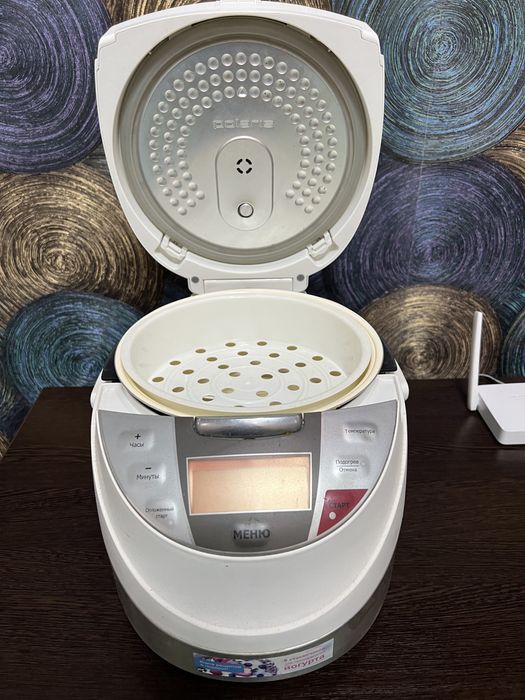 Продается мультиварка