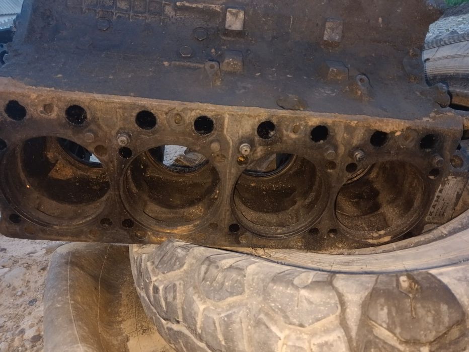 Блок на Камаз запчасть