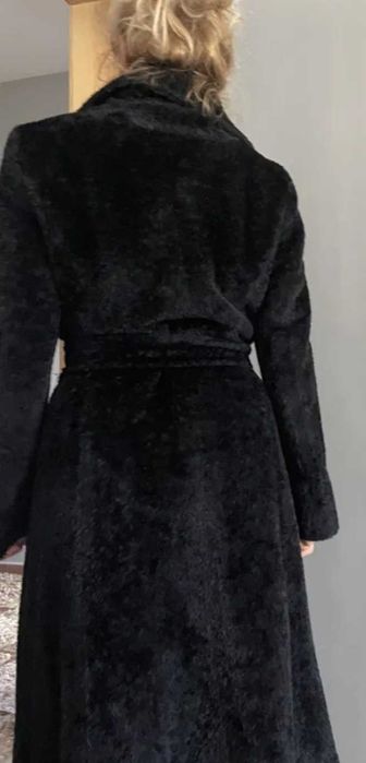 Max Mara -оригинално дълго топло палто от астраган и лисица